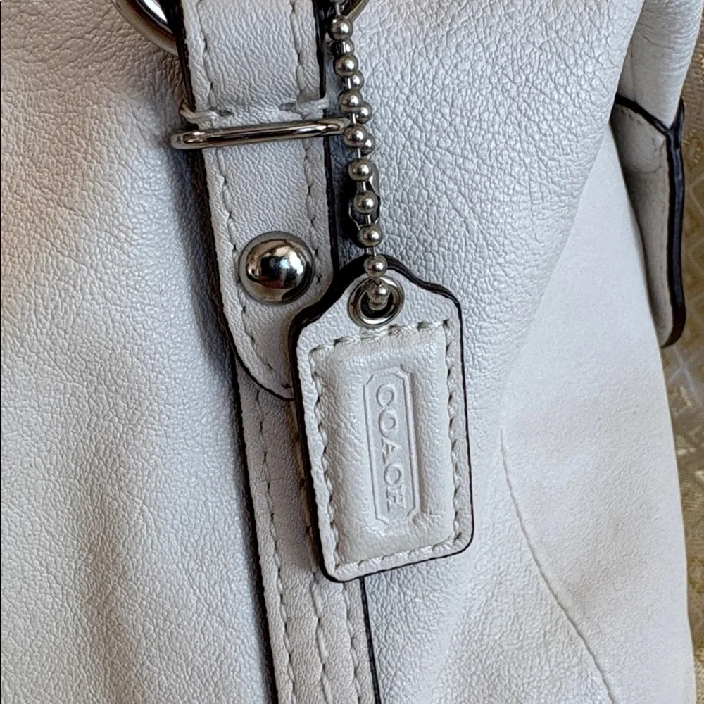 Coach White Leather Satchel purse bag 9”x 6”4 1/2” - Picture 3 of 11